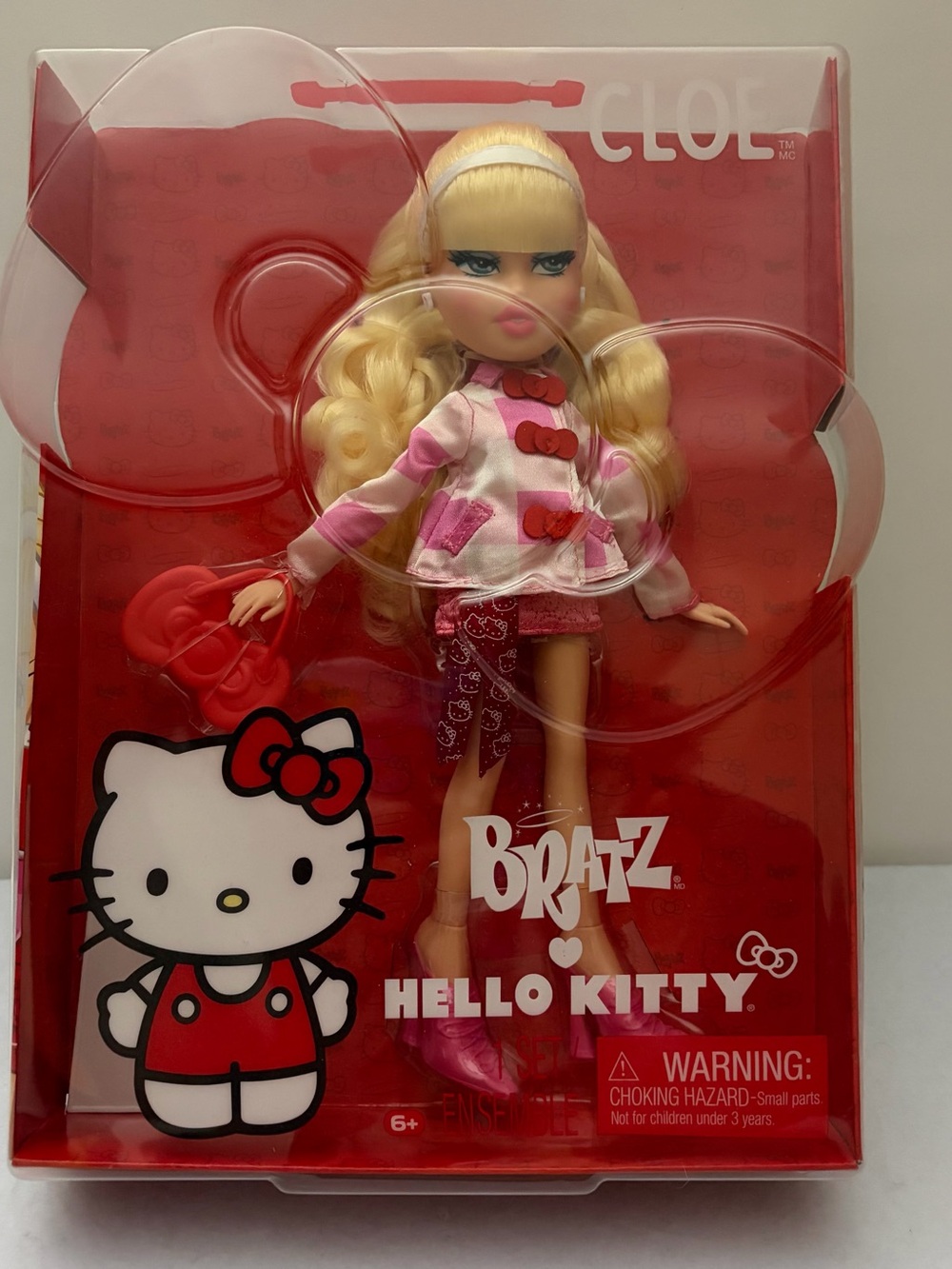 NIB Hello Kitty Bratz Cloe Doll